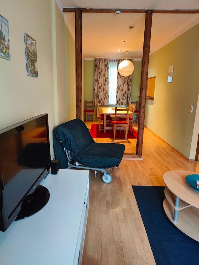 ורניגרוד Ferienwohnung Rustica מראה חיצוני תמונה